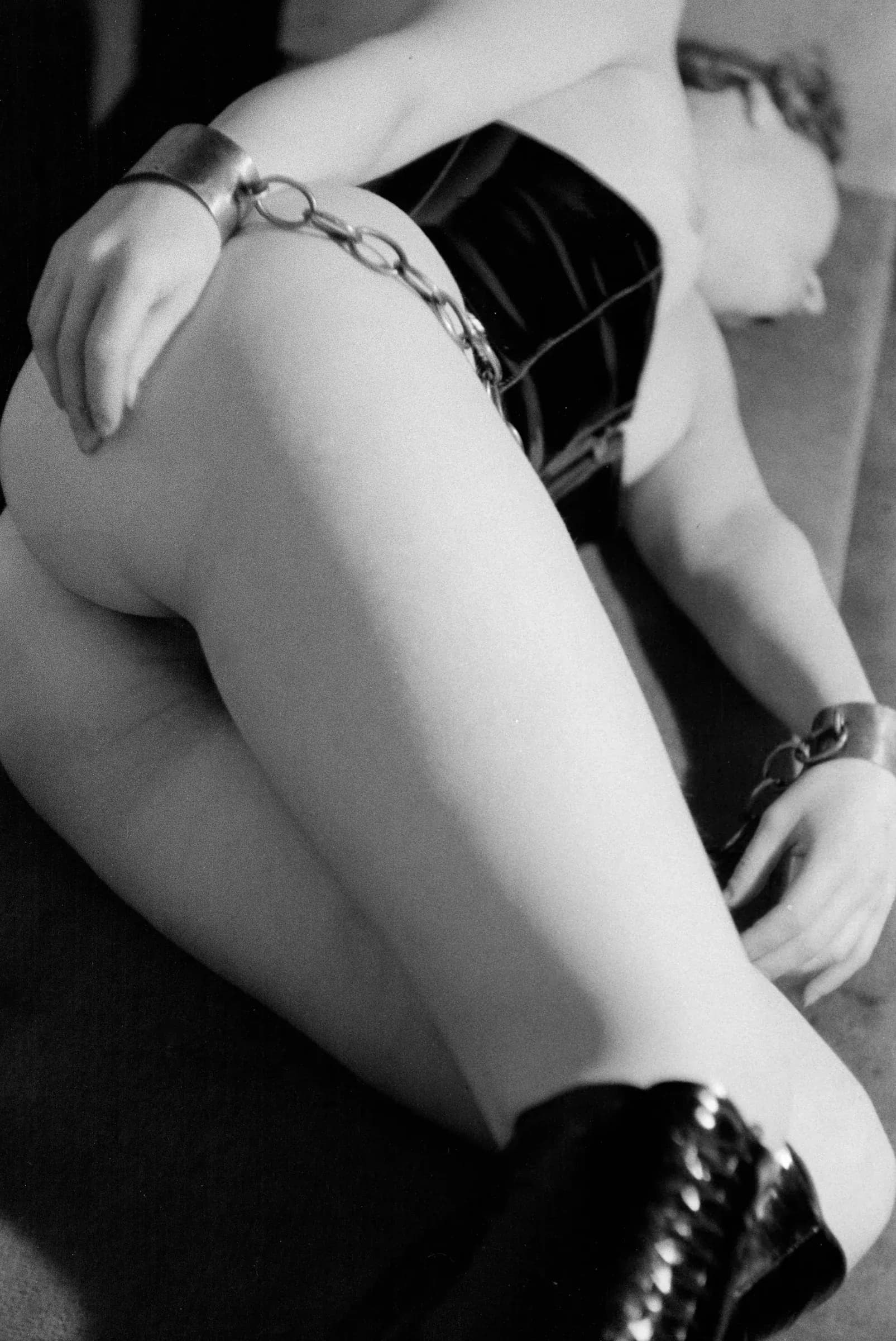 LE9988